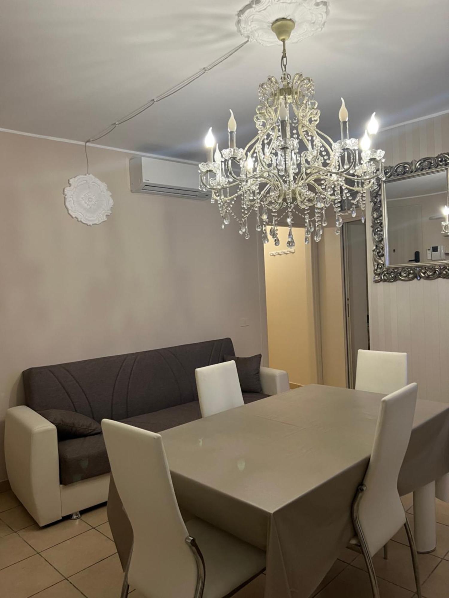 Tevere 20 House Apartment Monza Room photo